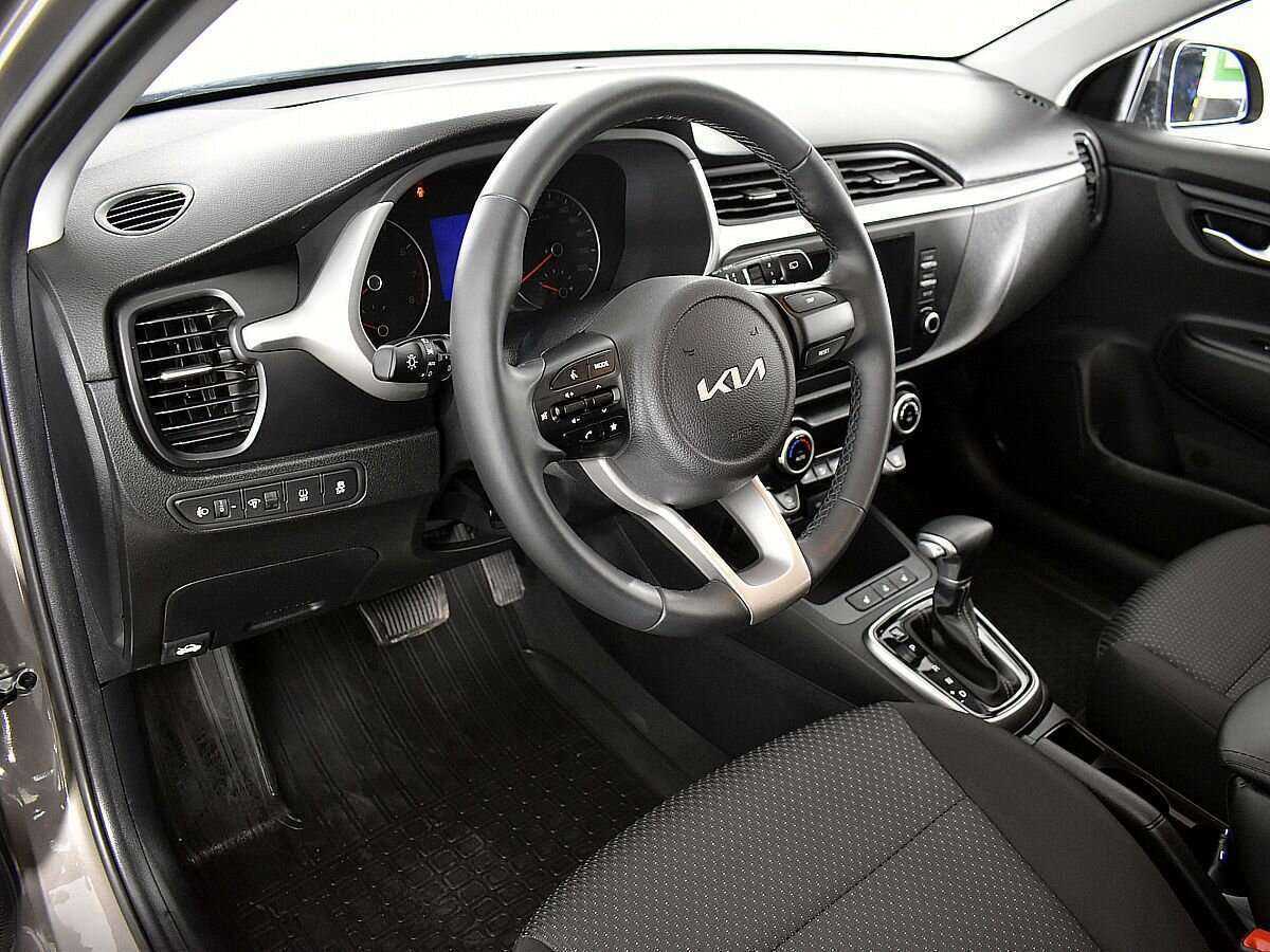 Купить Kia Rio с пробегом. Фото: #6