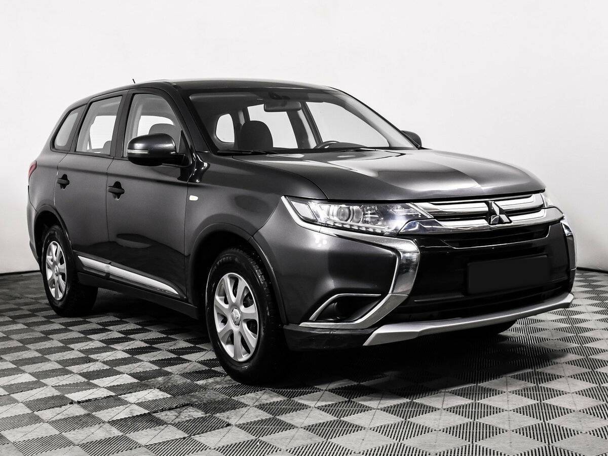 Купить Mitsubishi Outlander с пробегом. Фото: #2
