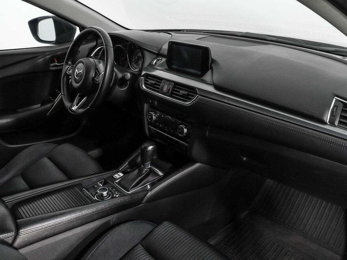 Купить Mazda 6 с пробегом. Фото: #13