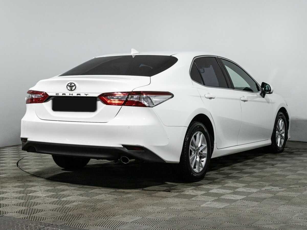 Купить Toyota Camry с пробегом. Фото: #3