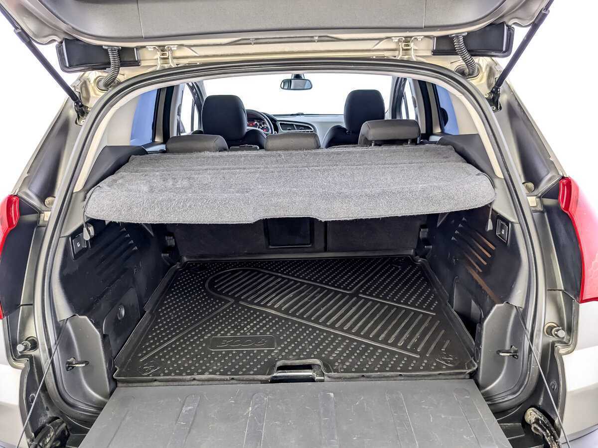 Купить Peugeot 3008 с пробегом. Фото: #9