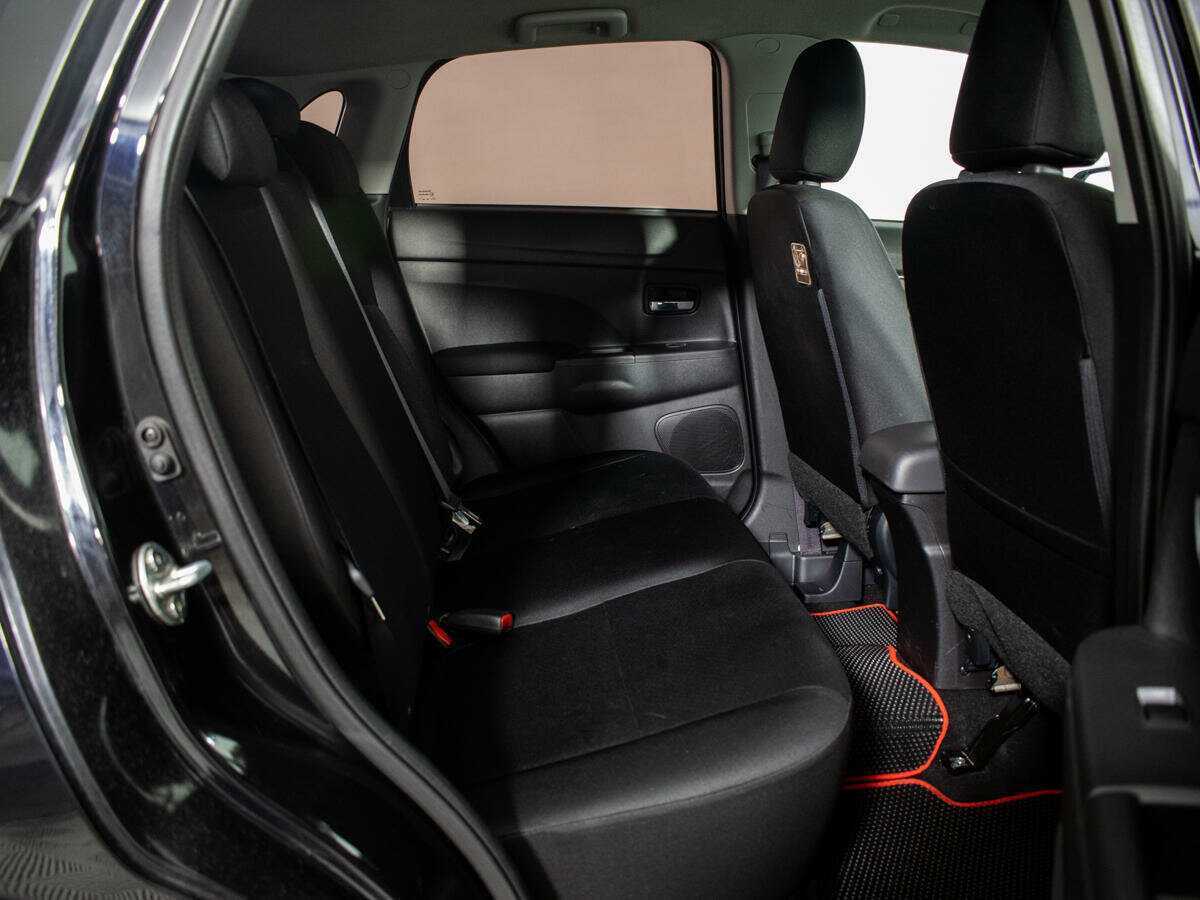 Купить Mitsubishi ASX с пробегом. Фото: #9