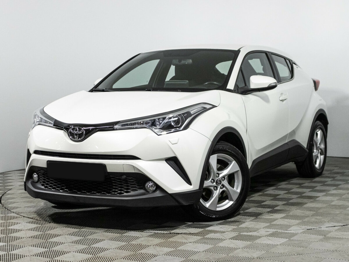 Купить Toyota C-HR с пробегом. Посмотреть фото
