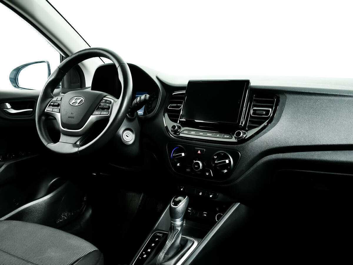 Купить Hyundai Solaris с пробегом. Фото: #8