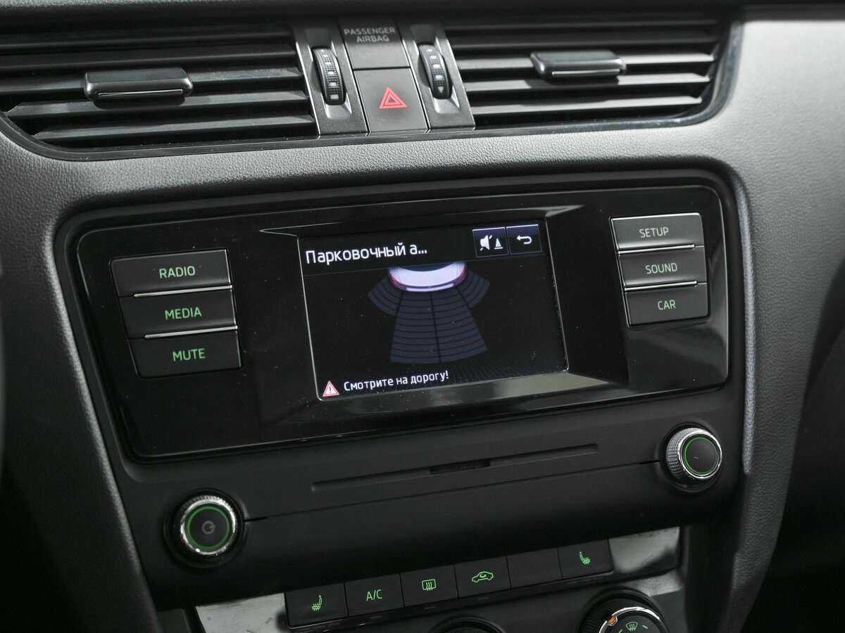 Купить Skoda Octavia с пробегом. Фото: #10