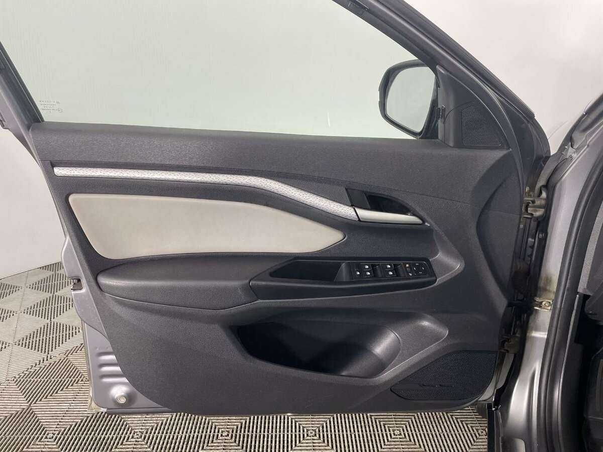 Купить Lada (ВАЗ) Vesta с пробегом. Фото: #7