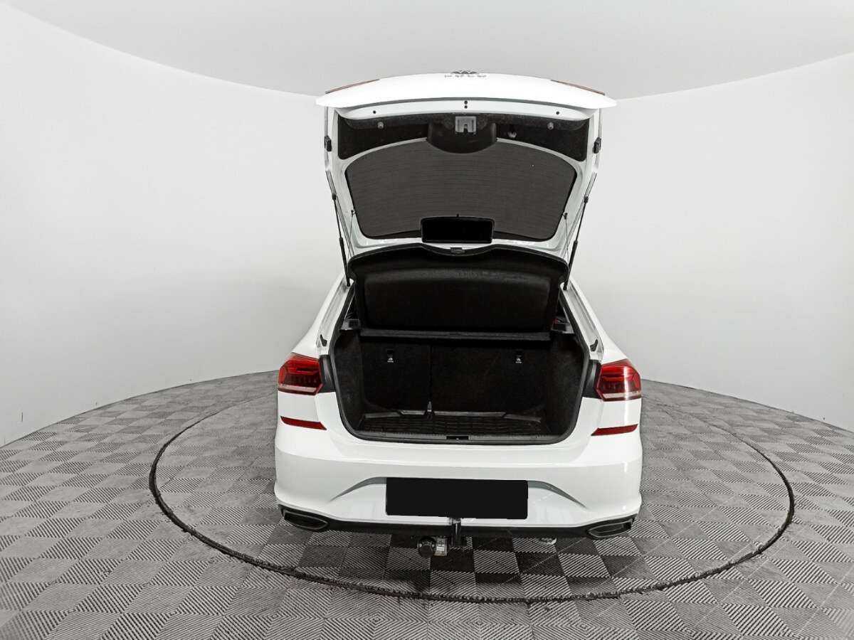 Купить Volkswagen Polo с пробегом. Фото: #9