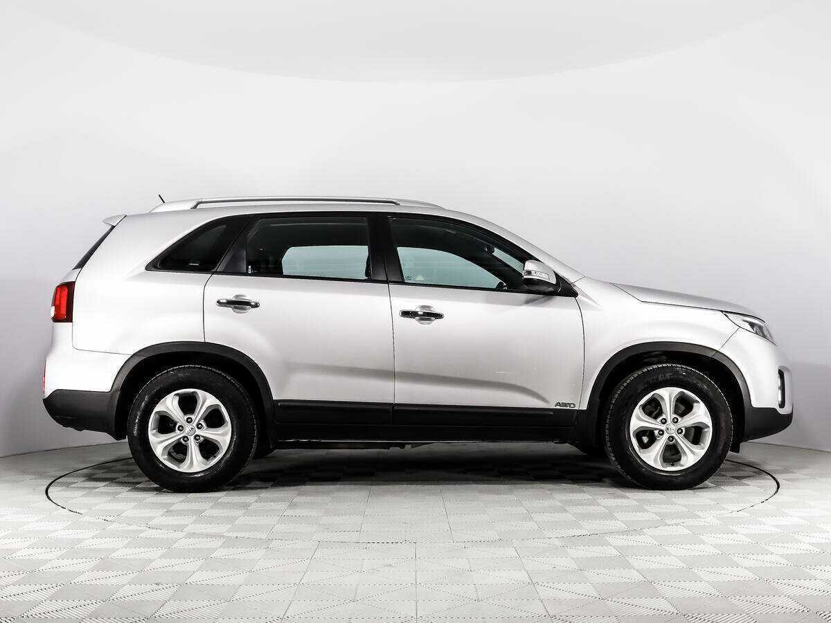 Купить Kia Sorento с пробегом. Фото: #3