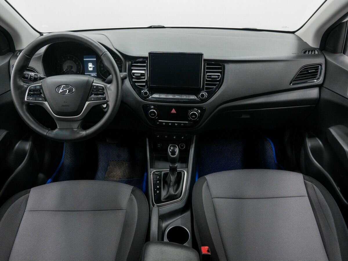 Купить Hyundai Solaris с пробегом. Фото: #10