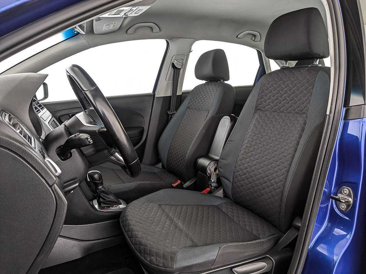 Купить Volkswagen Polo с пробегом. Фото: #19
