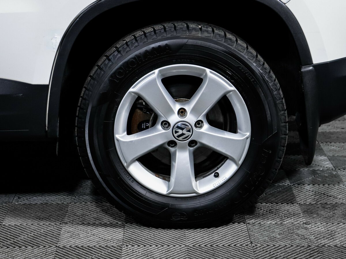 Купить Volkswagen Tiguan с пробегом. Фото: #10
