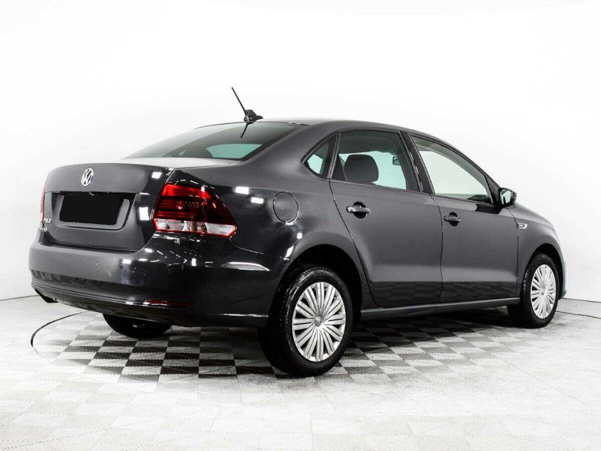 Купить Volkswagen Polo с пробегом. Фото: #4