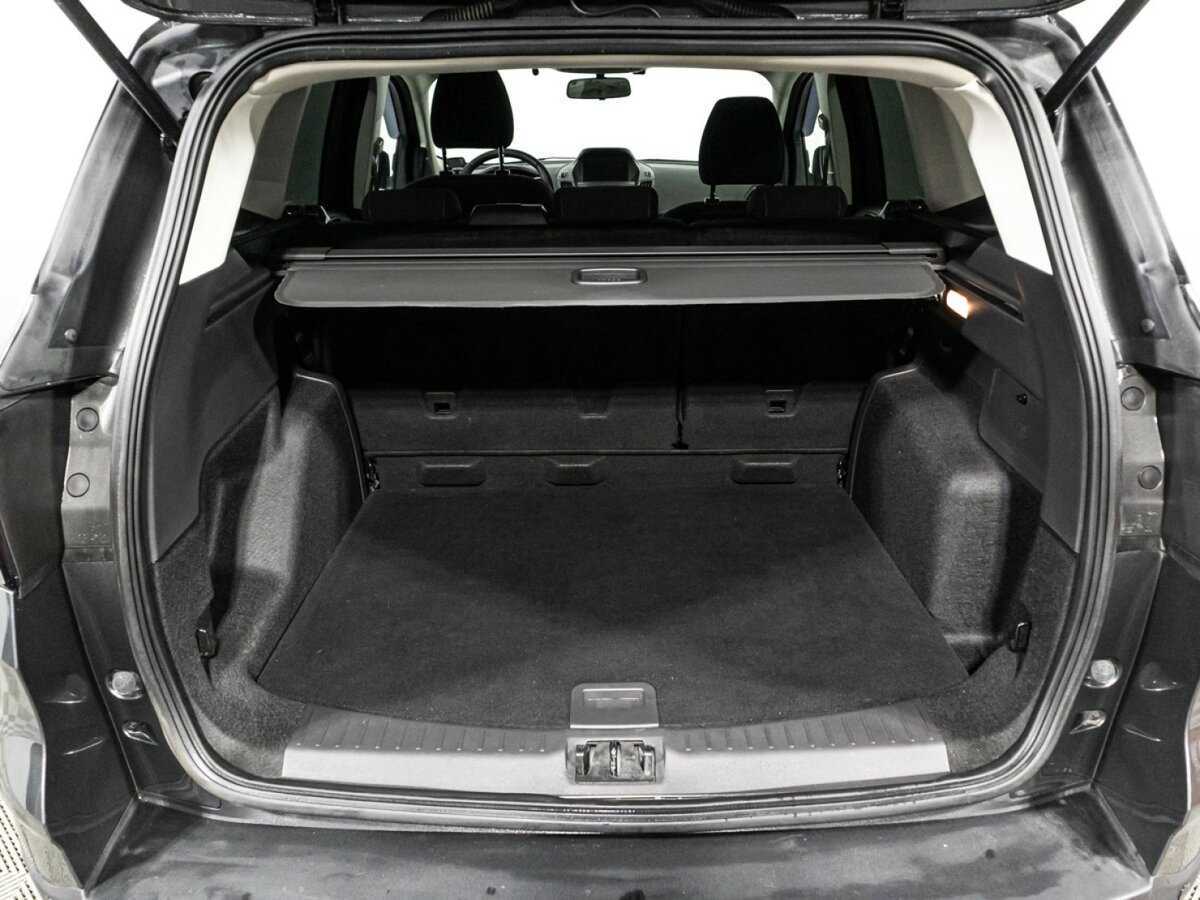 Купить Ford Kuga с пробегом. Фото: #14