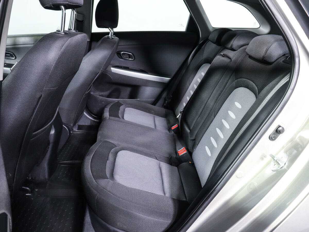Купить Kia Ceed с пробегом. Фото: #8