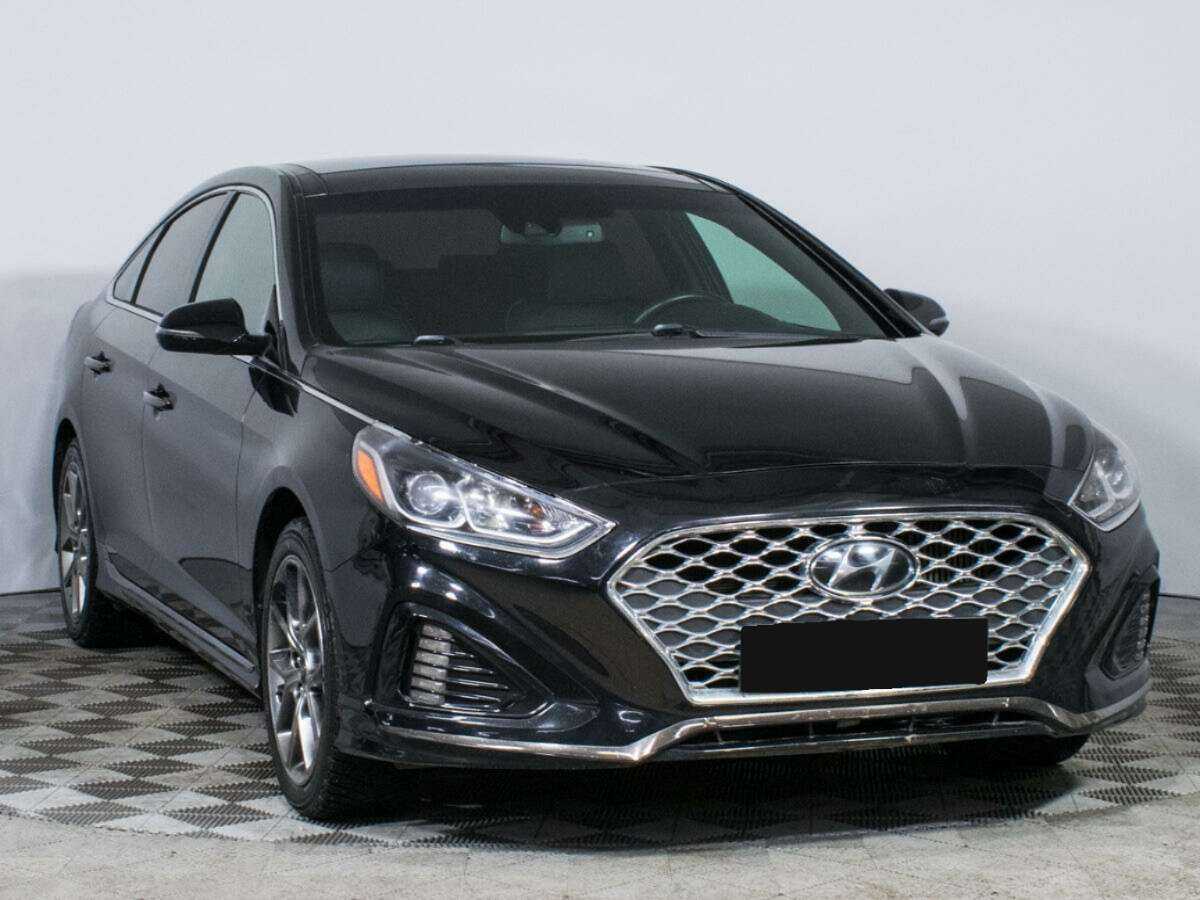 Купить Hyundai Sonata с пробегом. Фото: #2