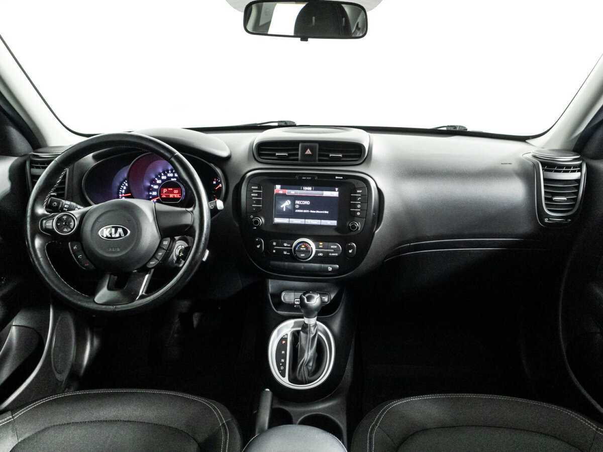 Купить Kia Soul с пробегом. Фото: #12