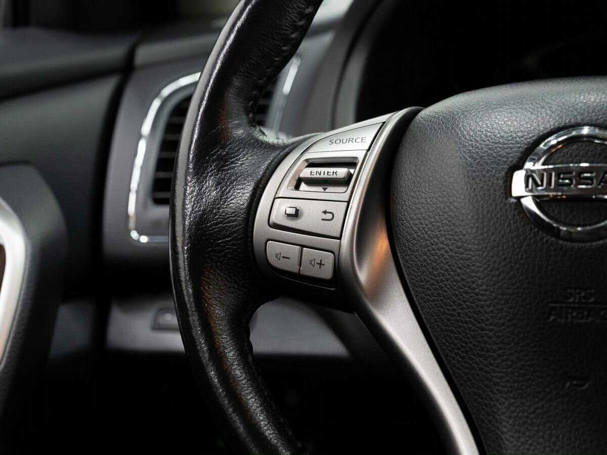 Купить Nissan Teana с пробегом. Фото: #17