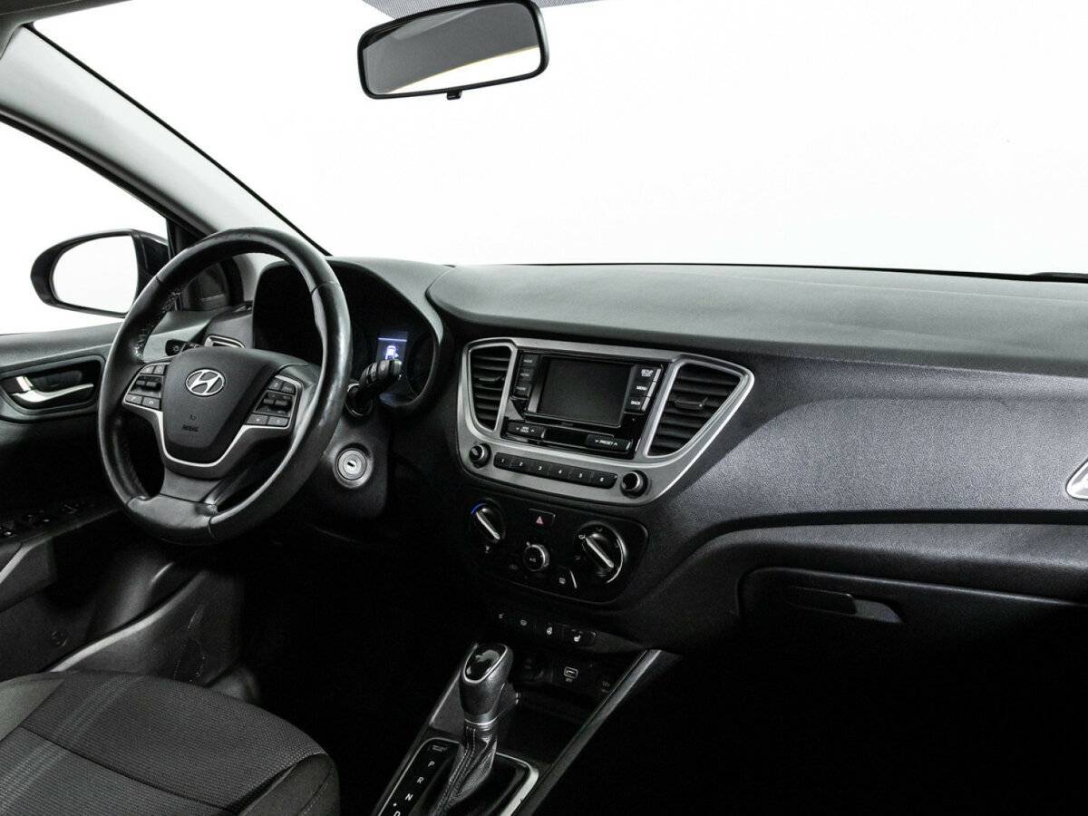 Купить Hyundai Solaris с пробегом. Фото: #8