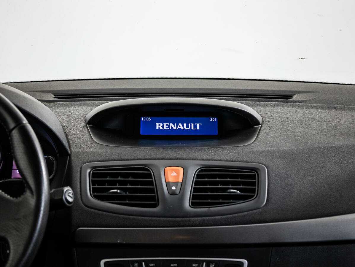 Купить Renault Megane с пробегом. Фото: #11