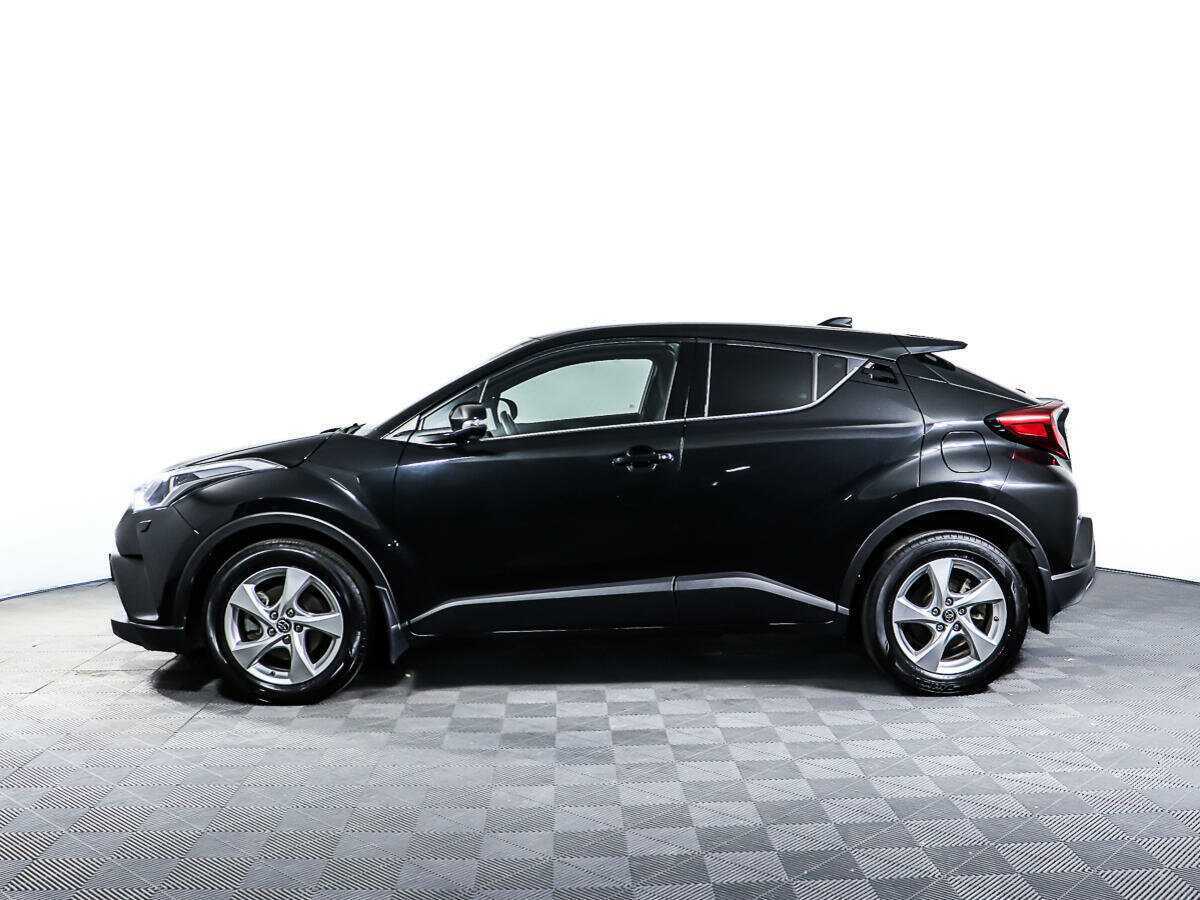 Купить Toyota C-HR с пробегом. Фото: #7
