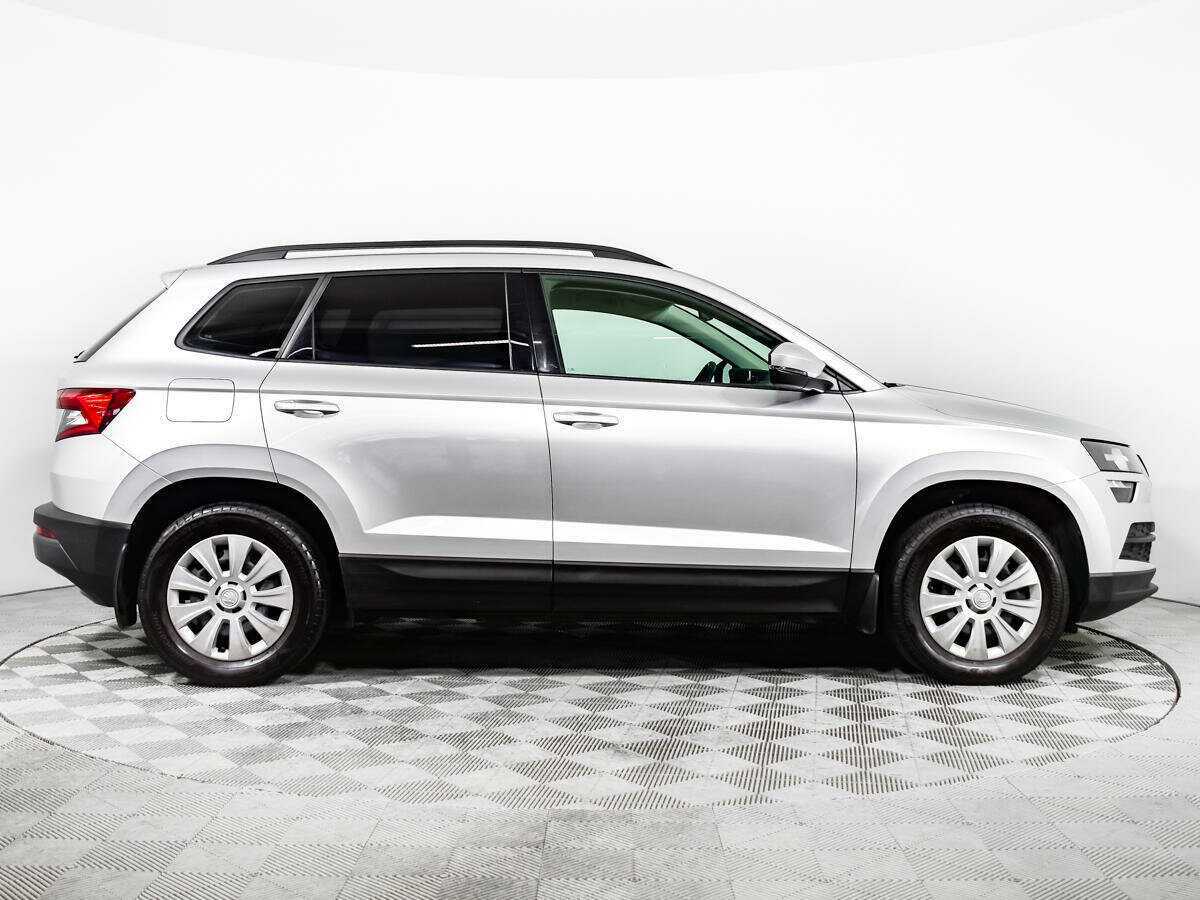 Купить Skoda Karoq с пробегом. Фото: #2