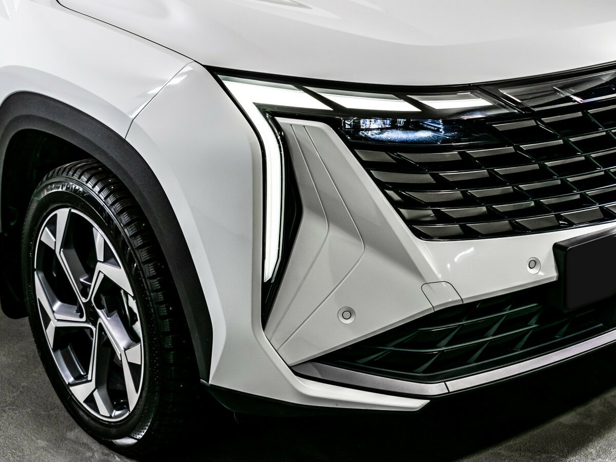 Купить Geely Atlas с пробегом. Фото: #19