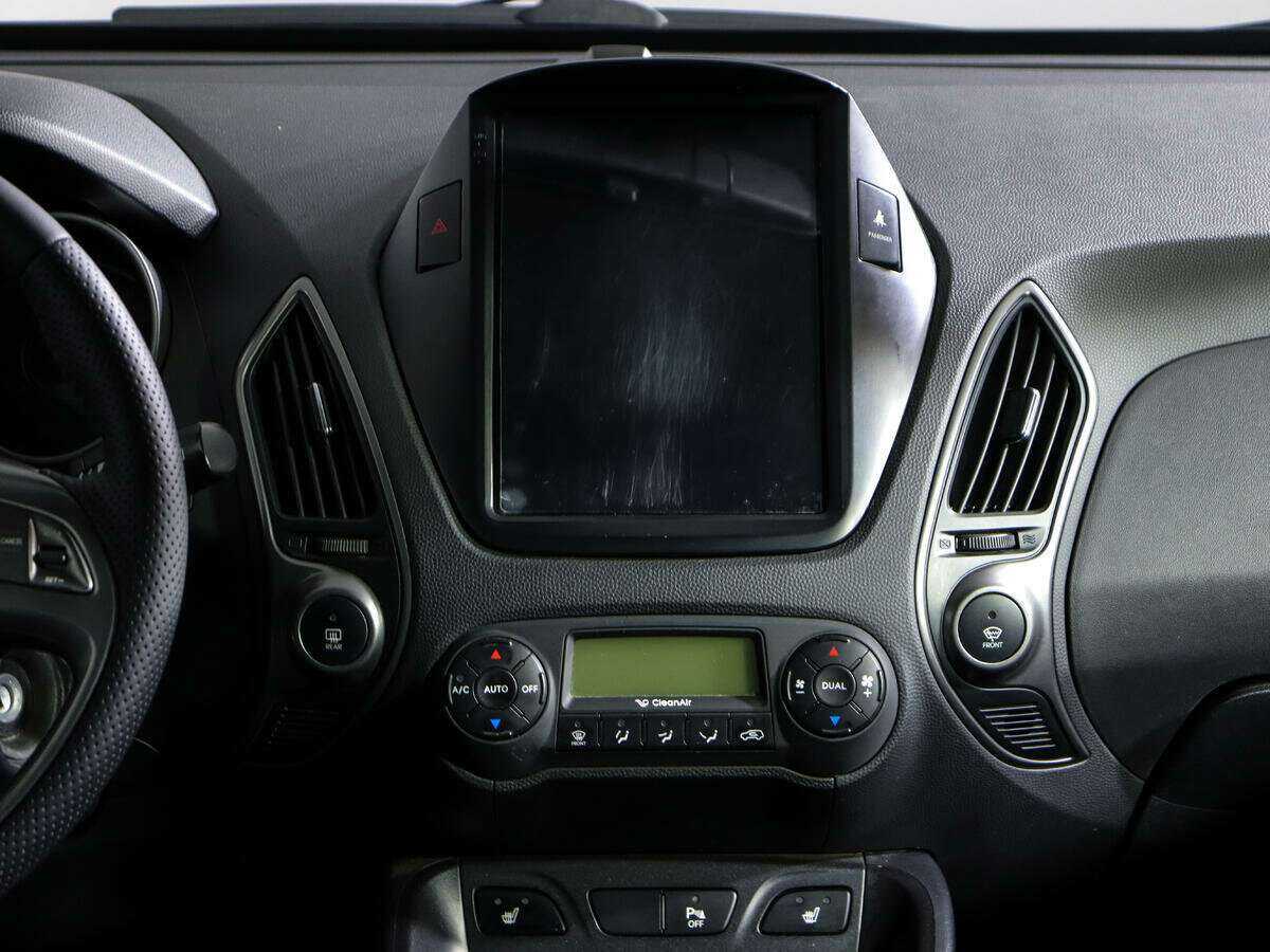 Купить Hyundai ix35 с пробегом. Фото: #12