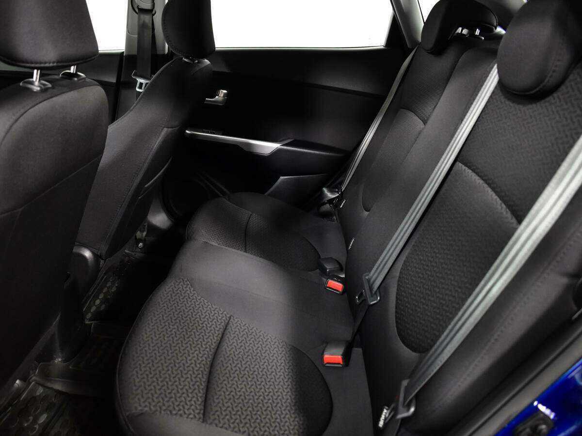 Купить Kia Rio с пробегом. Фото: #9