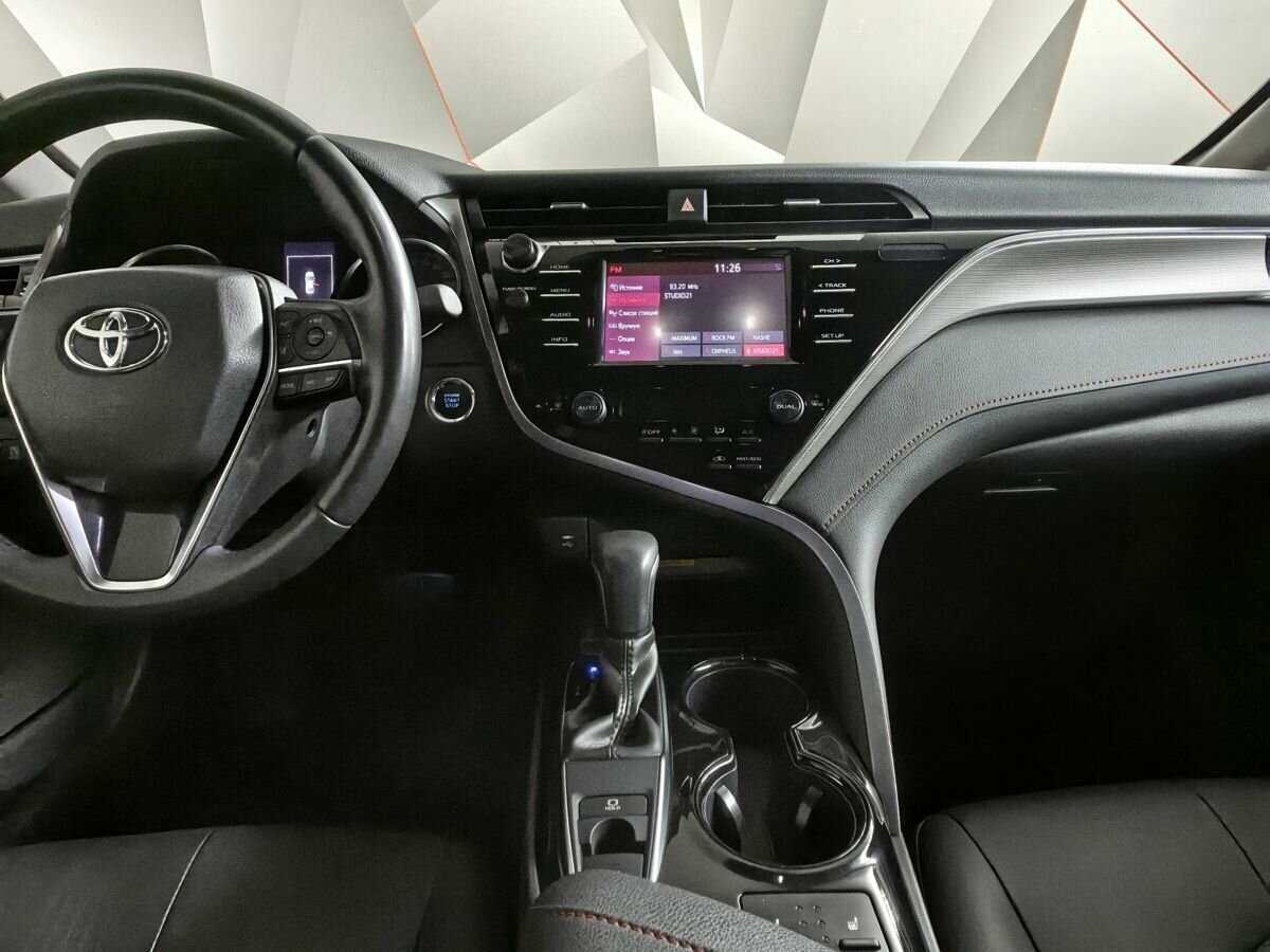 Купить Toyota Camry с пробегом. Фото: #10
