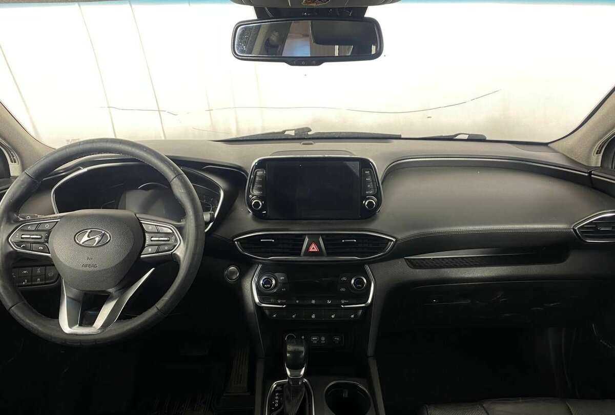 Купить Hyundai Santa Fe с пробегом. Фото: #10