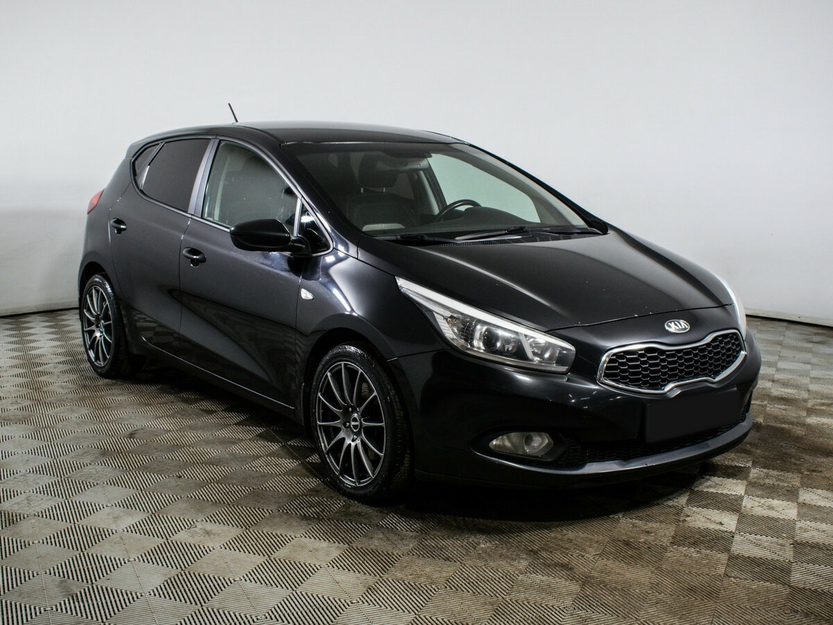 Купить Kia Ceed с пробегом. Фото: #2
