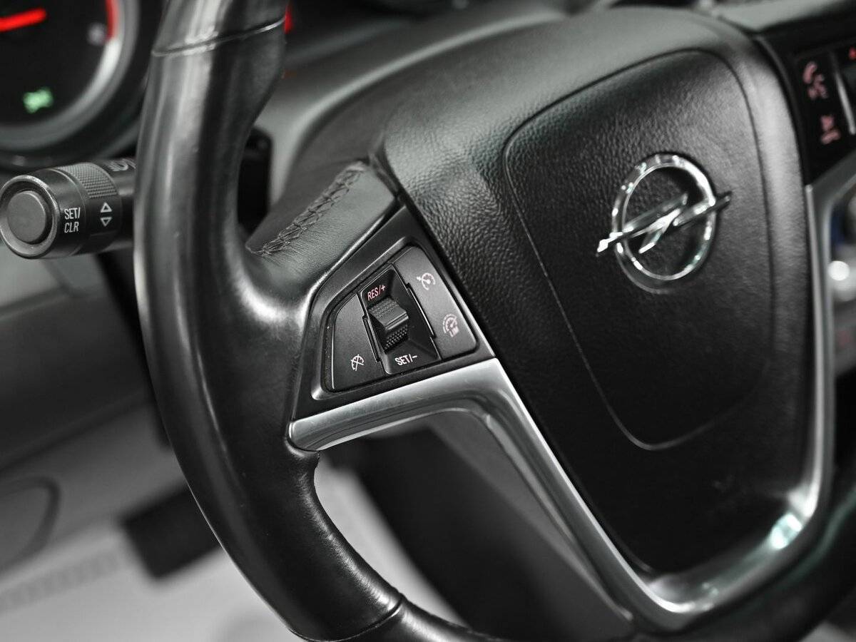 Купить Opel Mokka с пробегом. Фото: #8