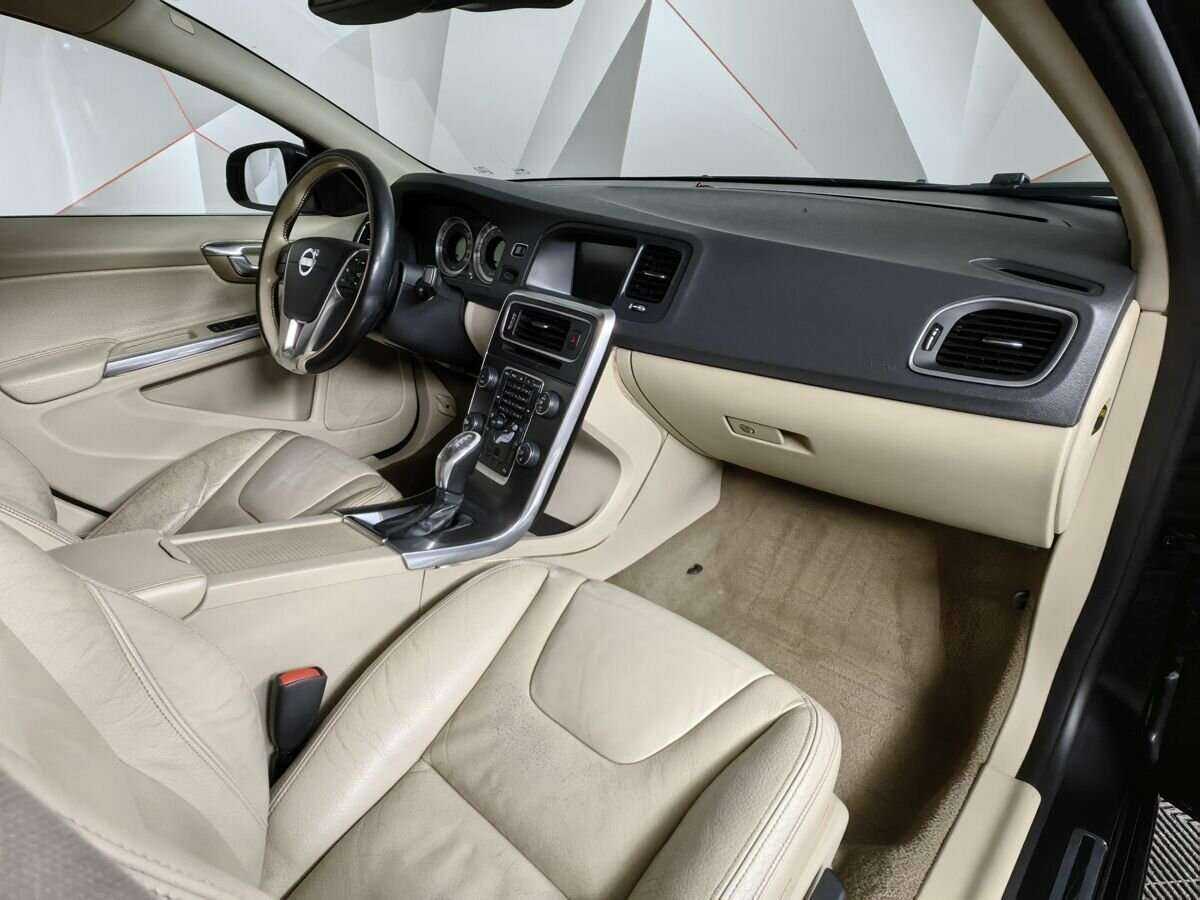 Купить Volvo S60 с пробегом. Фото: #8