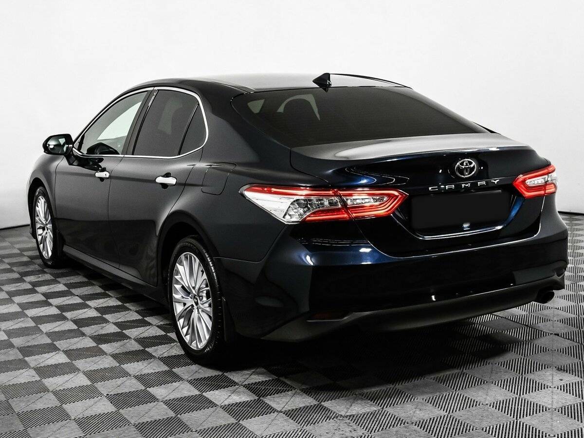 Купить Toyota Camry с пробегом. Фото: #6