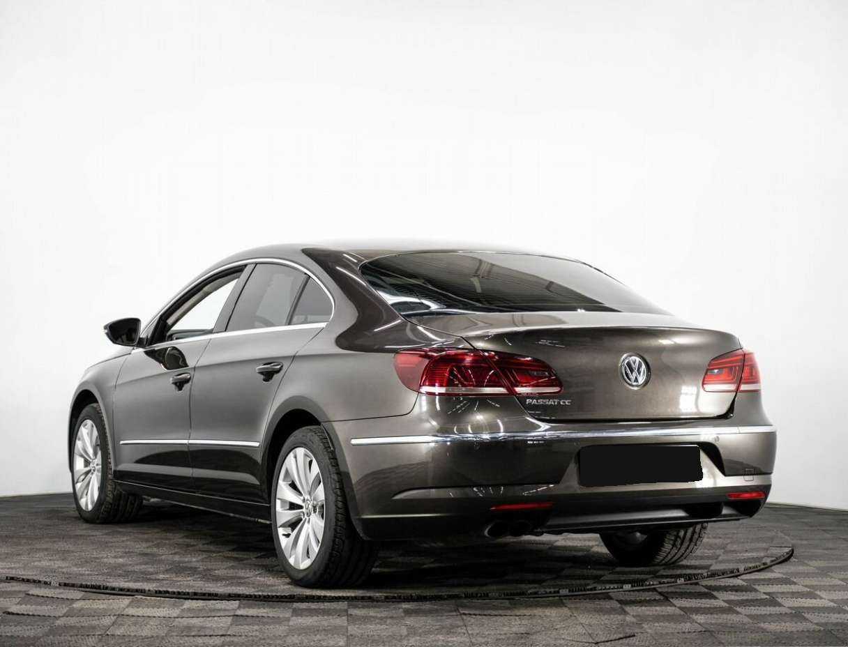 Купить Volkswagen Passat CC с пробегом. Фото: #3