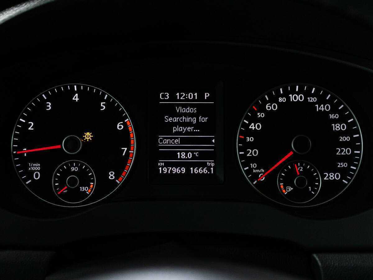 Купить Volkswagen Jetta с пробегом. Фото: #11