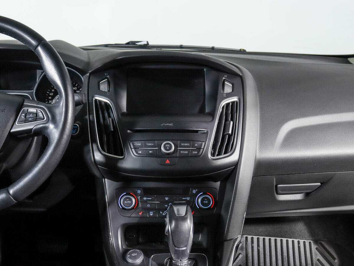Купить Ford Focus с пробегом. Фото: #12