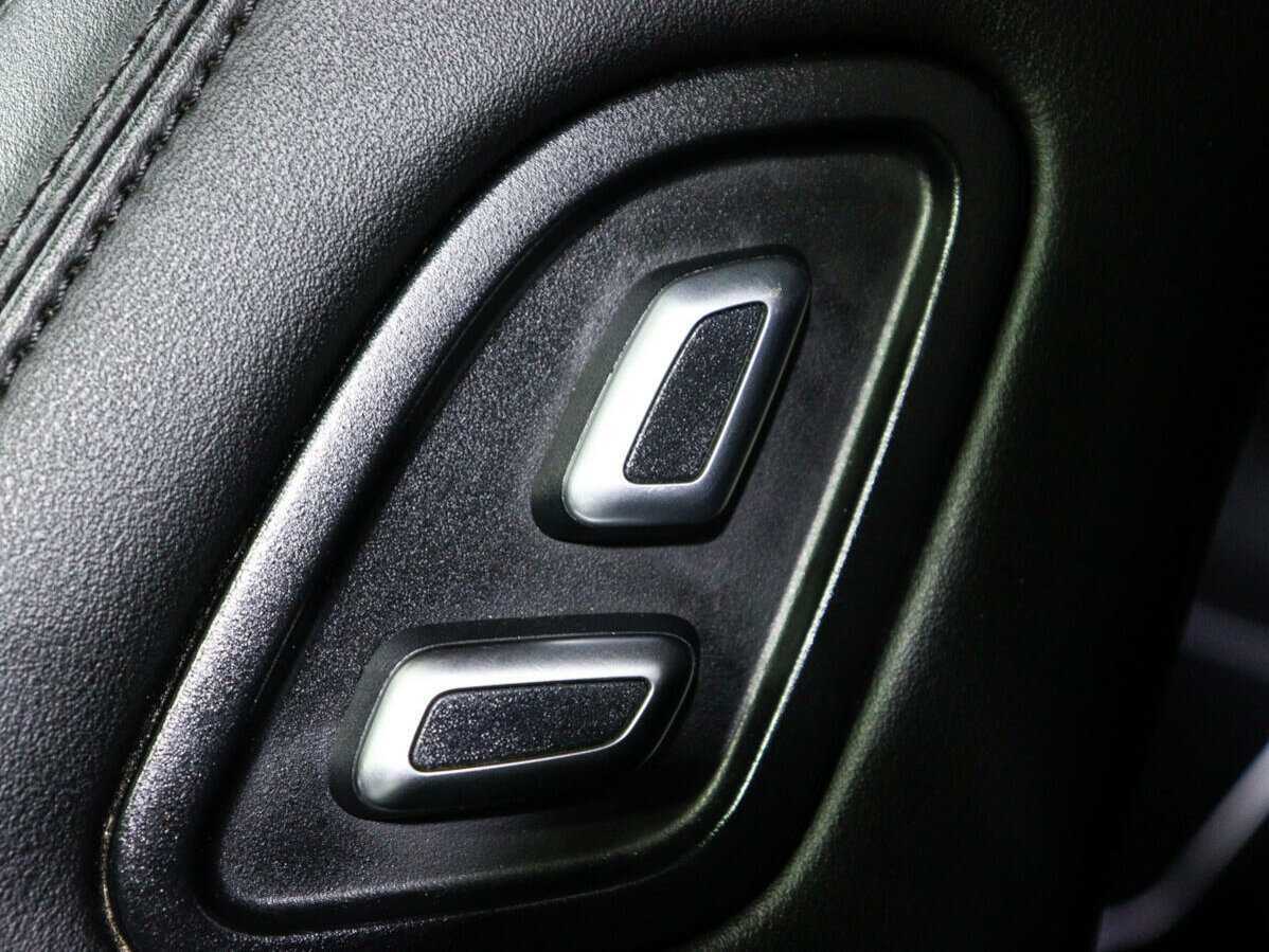 Купить Geely Atlas с пробегом. Фото: #13