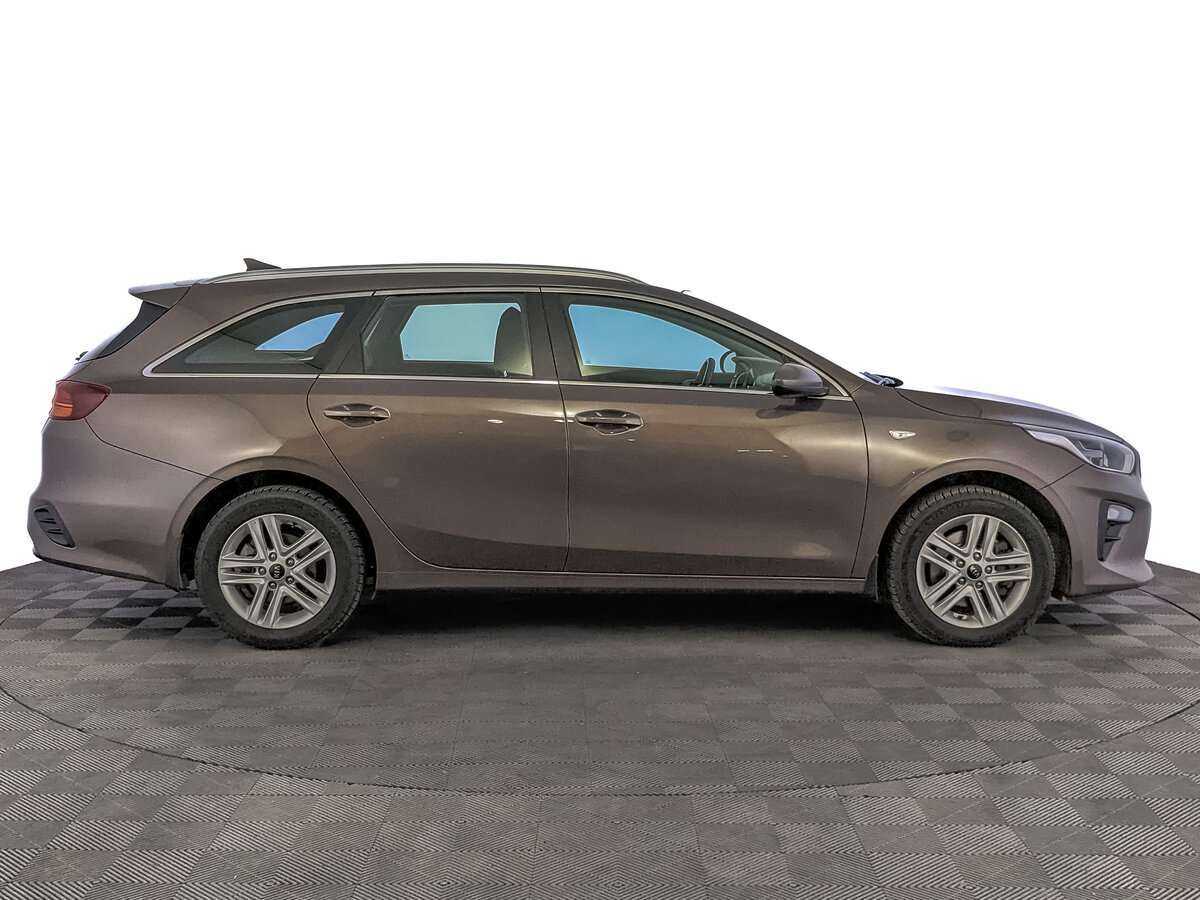 Купить Kia Ceed с пробегом. Фото: #3