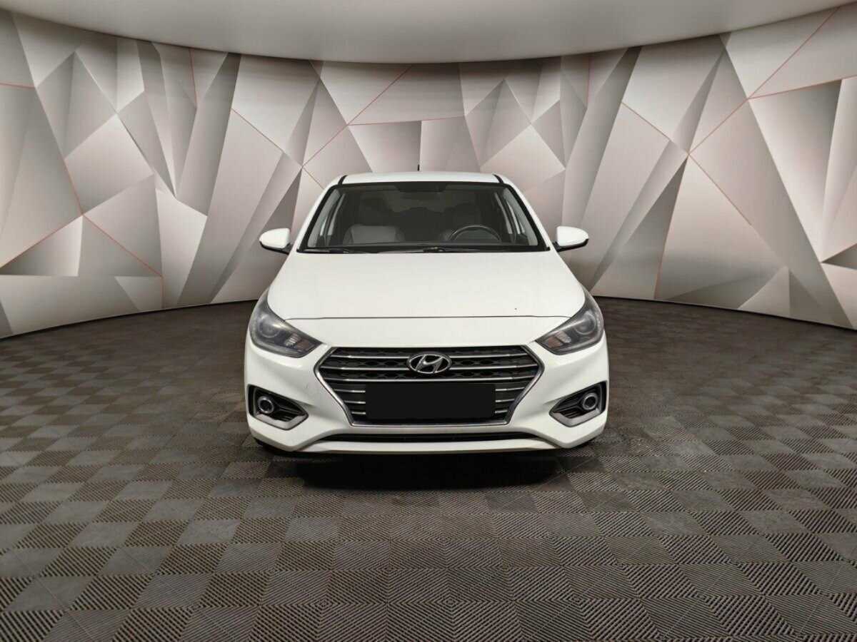 Купить Hyundai Solaris с пробегом. Фото: #6
