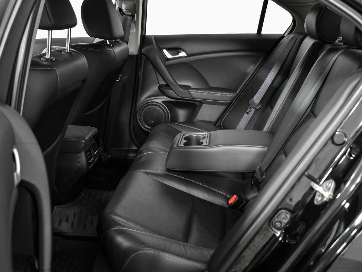 Купить Honda Accord с пробегом. Фото: #13