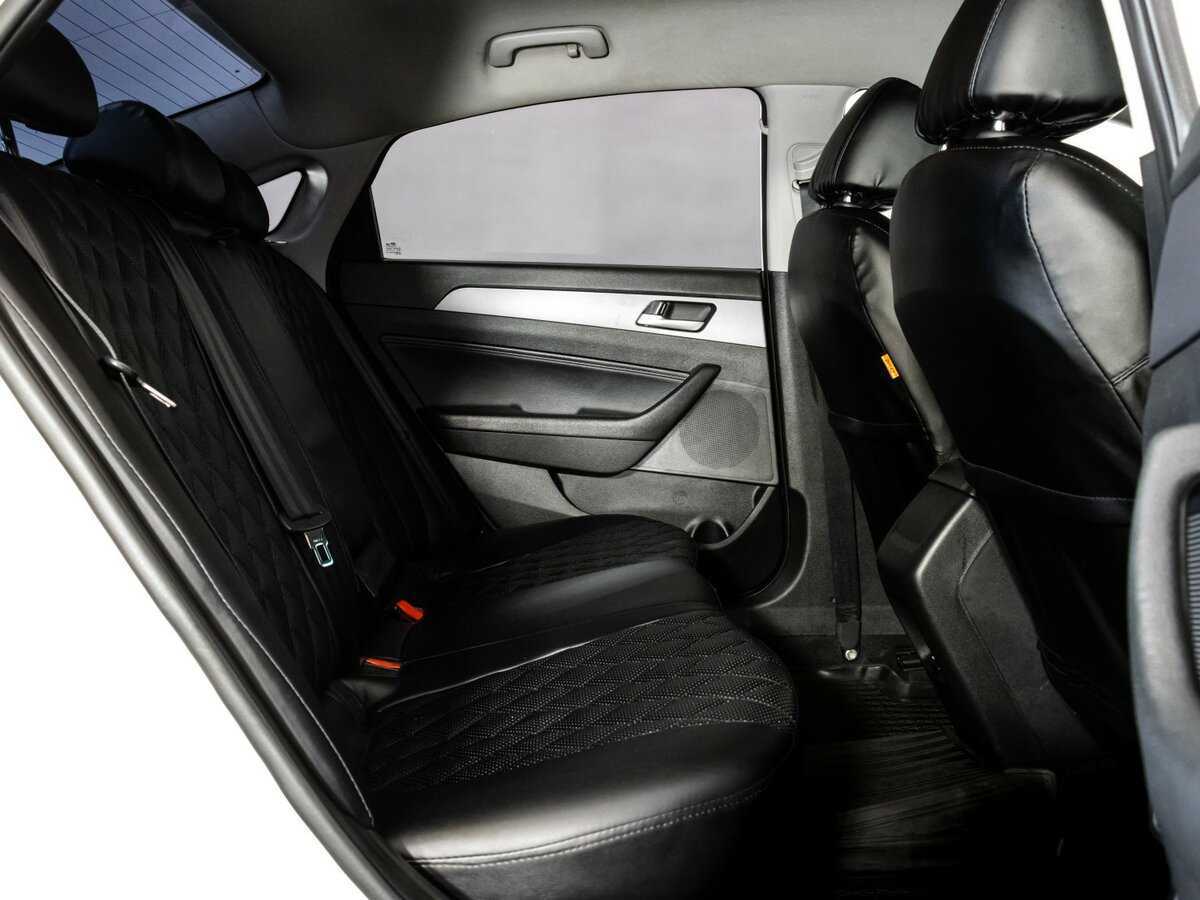 Купить Hyundai Sonata с пробегом. Фото: #20