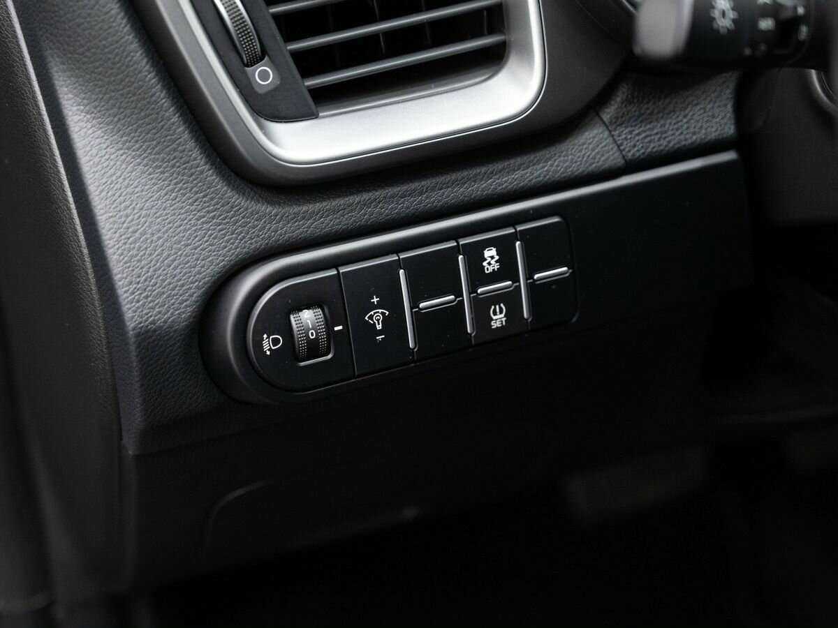 Купить Kia Ceed с пробегом. Фото: #16