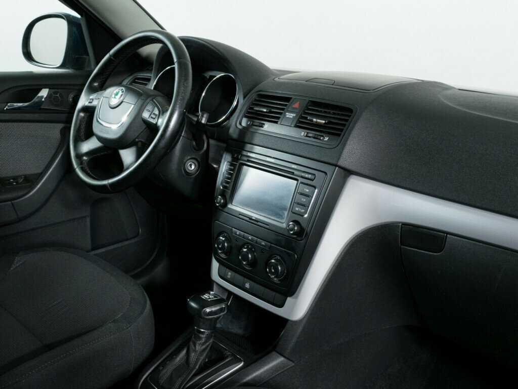 Купить Skoda Yeti с пробегом. Фото: #6