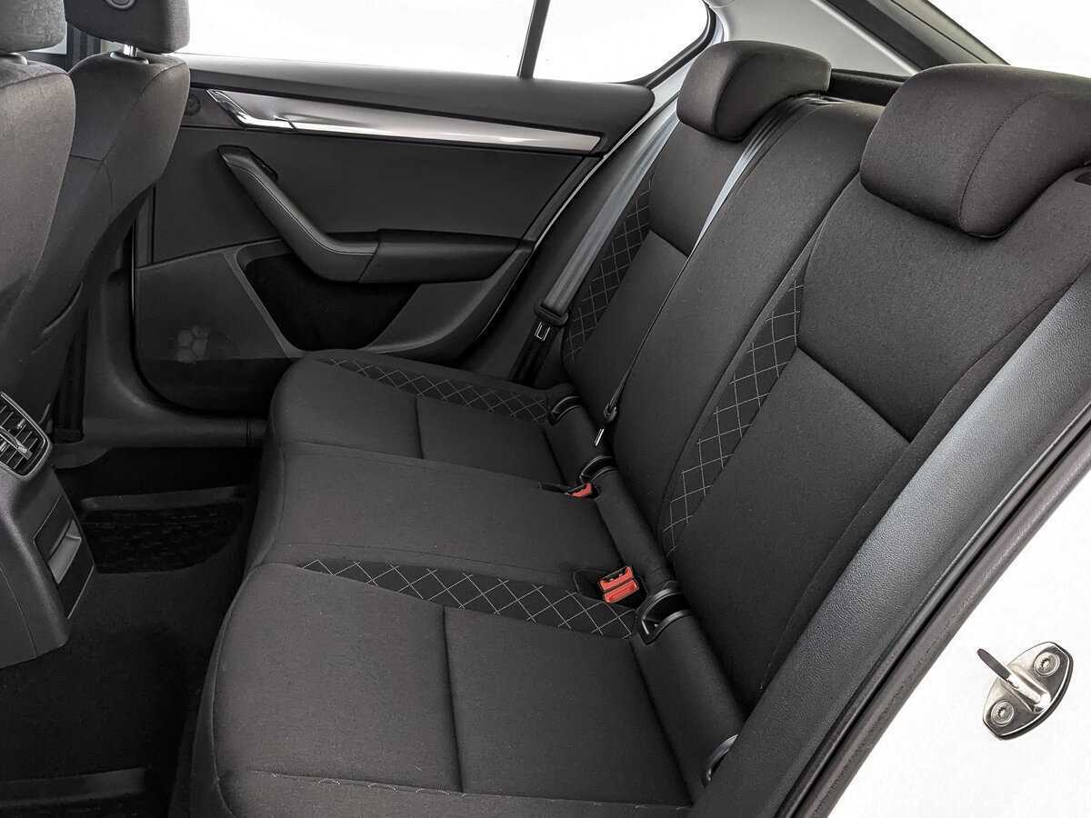 Купить Skoda Octavia с пробегом. Фото: #15
