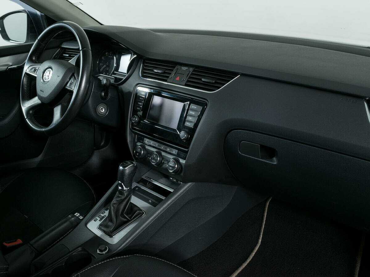 Купить Skoda Octavia с пробегом. Фото: #8