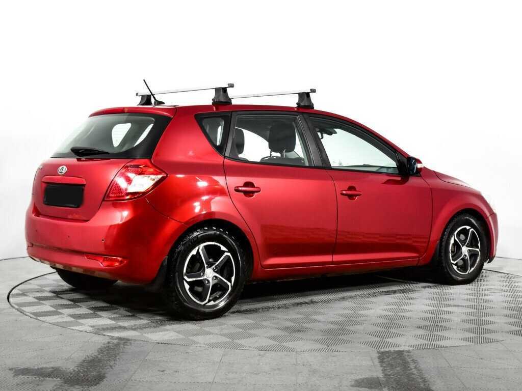 Купить Kia Ceed с пробегом. Фото: #4