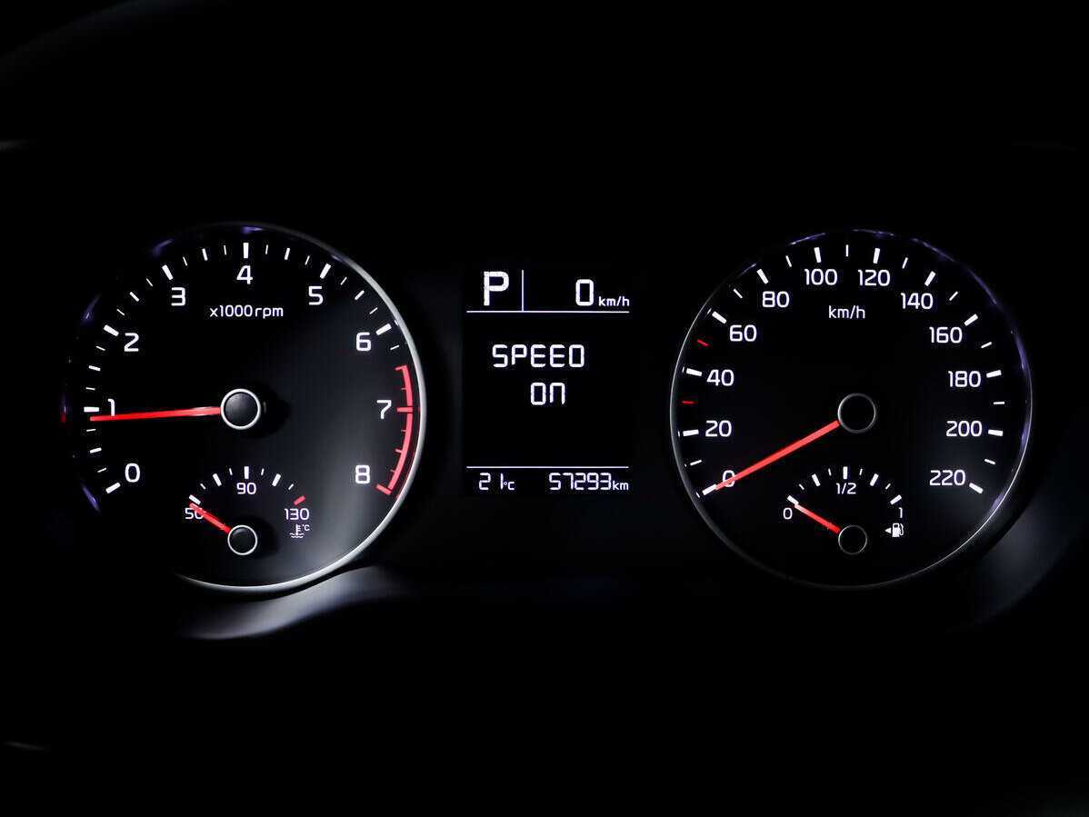 Купить Kia Rio с пробегом. Фото: #10