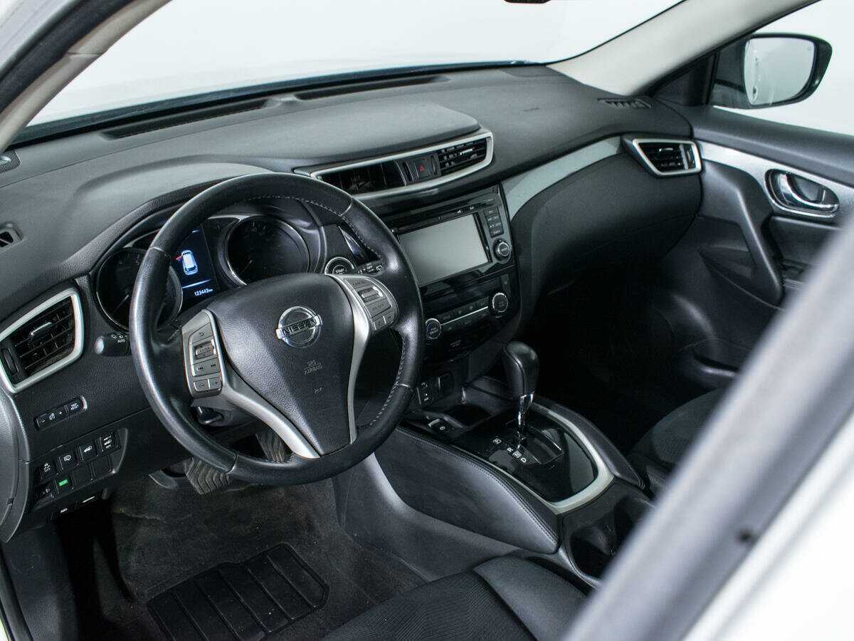 Купить Nissan X-Trail с пробегом. Фото: #10