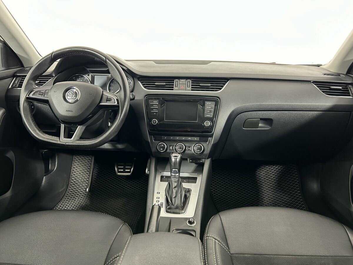 Купить Skoda Octavia с пробегом. Фото: #6